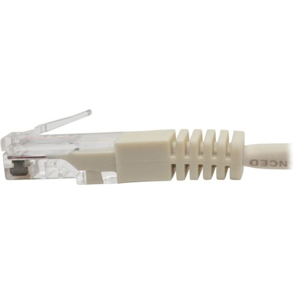 Eaton Tripp Lite Series Cat5e 350 MHz Molded (UTP) Ethernet Cable (RJ45 M/M), PoE - White, 3 ft. (0.91 m) - Image 4