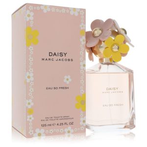 Marc Jacobs Eau De Toilette Spray 4.2 oz for Women