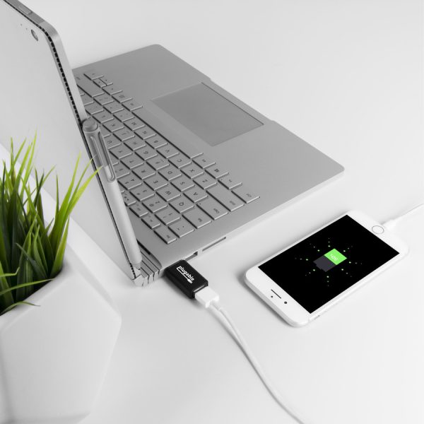 Plugable USB Data Blocker, Protect Against Juice Jacking - Image 2
