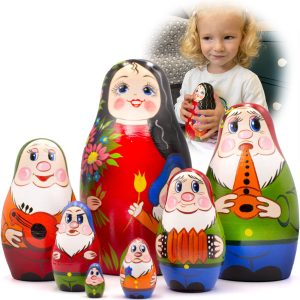Matryoshka Nesting Dolls Set of 7 pcs Russian Dolls with Characters from Tale Snow White and The Seven Dwarfs Snow White and The Seven Dwarfs
