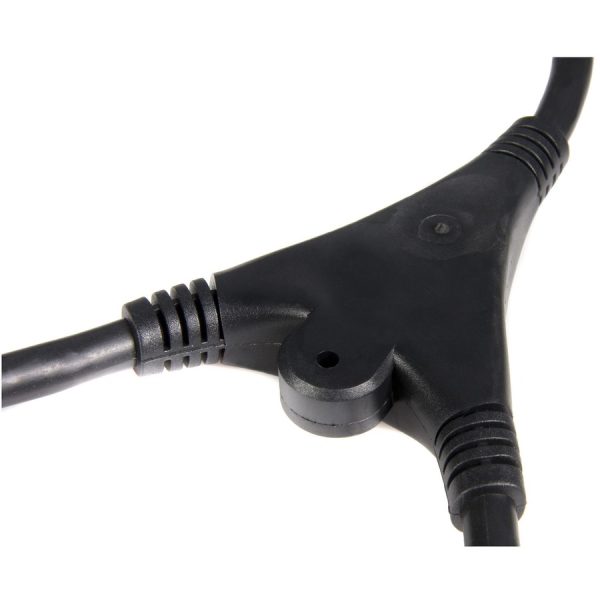 StarTech.com 10ft (3m) Power Extension Cord Splitter, C14 to 2x C13, 13A 250V, 16AWG, Computer Power Cord Extension, Power Extension Cable - Image 4