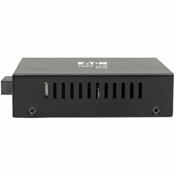 Eaton Tripp Lite Series Gigabit Singlemode Fiber to Ethernet Media Converter, POE+ - 10/100/1000 SC, 1310 nm, 20 km (12.4 mi.) - Image 4