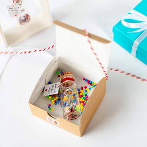 Anniversary Gift for Her & Him Romantic Present for Boyfriend Girlfriend Custom Message I Love You Gifts to Wife Husband (Key   You Hold the Key to My Heart In Beige Craft Box)