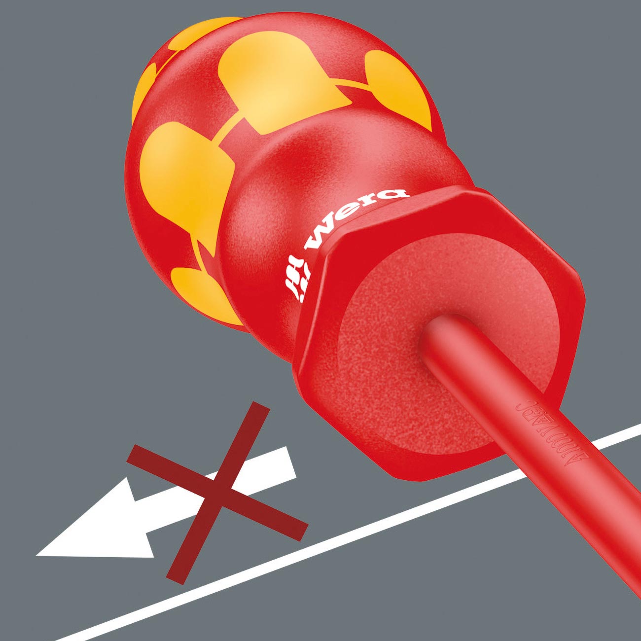 Wera VDE Insulated Screwdriver: Slotted 4.0 x 100mm (Reduced Shaft Diameter) - Image 2