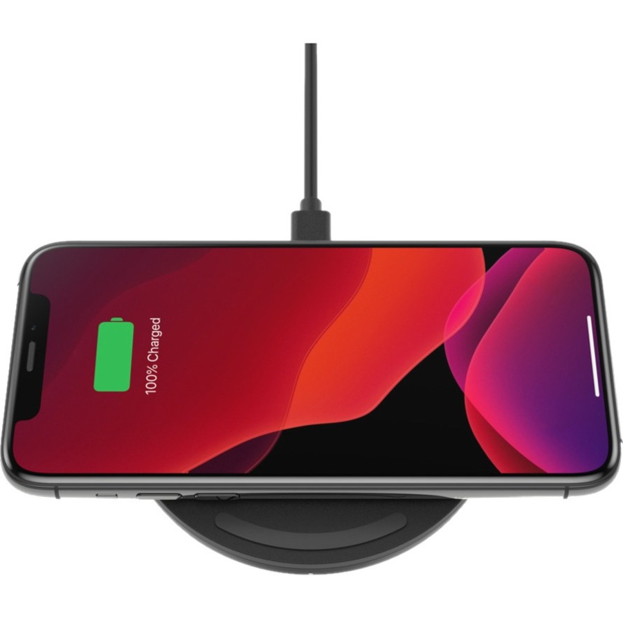 Belkin BoostCharge 10W Wireless Charging Pad + QC 3.0 Wall Charger + Cable - Image 5