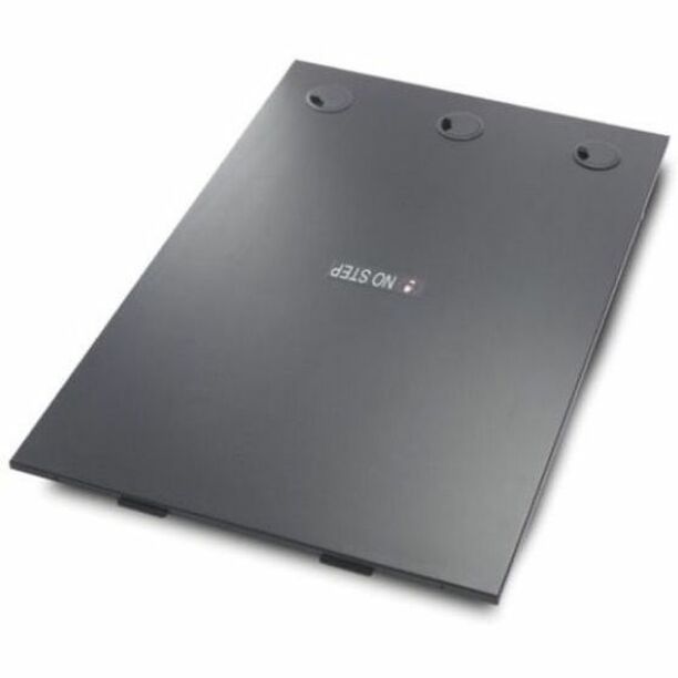 APC NetShelter SX Enclosure - Image 2