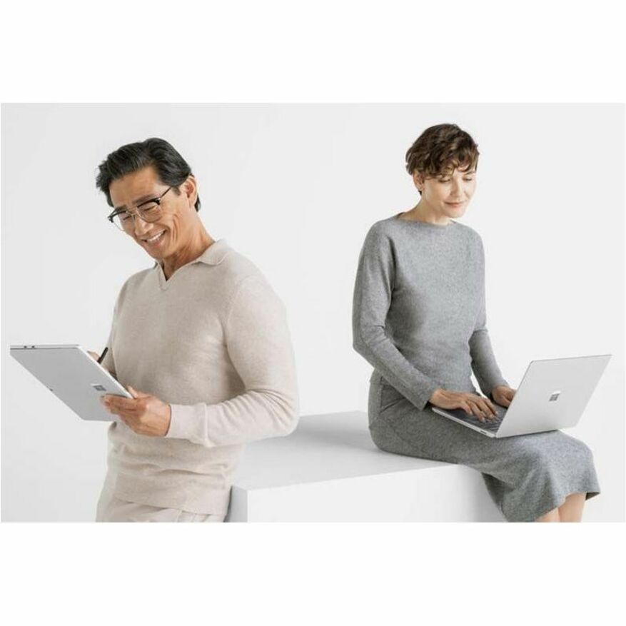 Microsoft Surface Laptop 6 15" Touchscreen Notebook - Intel Core Ultra 5 135H - 8 GB - 256 GB SSD - English Keyboard - Platinum - Image 7