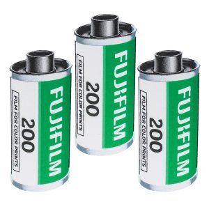 FUJIFILM 600022185 ISO 200 36-Exposure Color Negative Film for 35-mm Cameras (3 Pack)