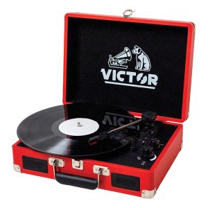 Victor VSRP-800-RD 2-Watt Metro 3-Speed Belt-Drive Manual Suitcase Turntable with Built-in Speakers, Bluetooth In/Out, Aux In, and 45-RPM Adapter (Red)